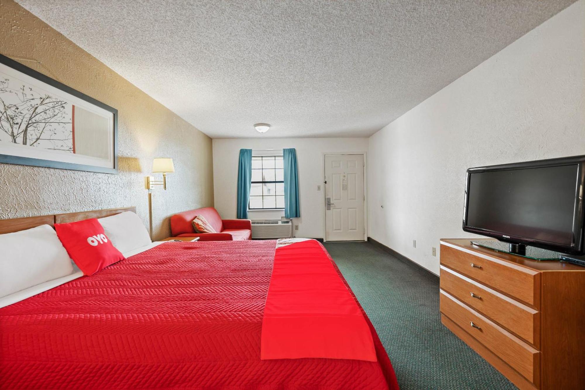 Oyo Hotel Junction Tx I-10 Exterior photo